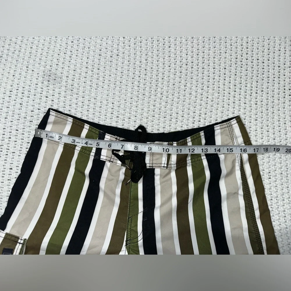 O’Neill Board Shorts men’s Size 31‎ Swim